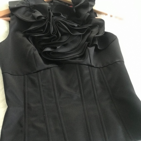 JS Collections structured dressy top - Picture 4 of 4